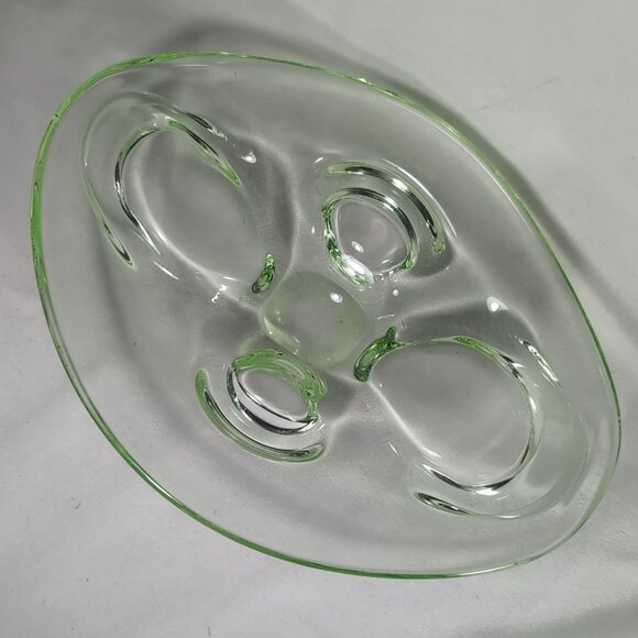 Czech Skrdlovice Uranium Glass Fruit Bowl UV Glow Vaseline Platter 60s Vintage - Picture 8 of 16